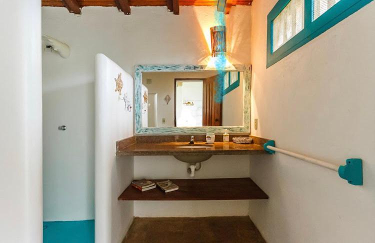 Bed and Breakfast Espelho Bahia Blue House Прая-ду-Эспелью Экстерьер фото
