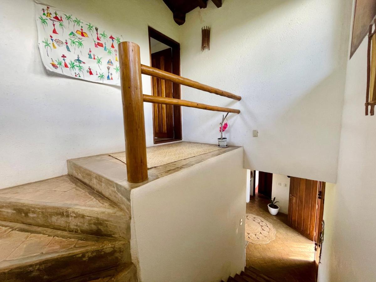 Bed and Breakfast Espelho Bahia Blue House Прая-ду-Эспелью Экстерьер фото
