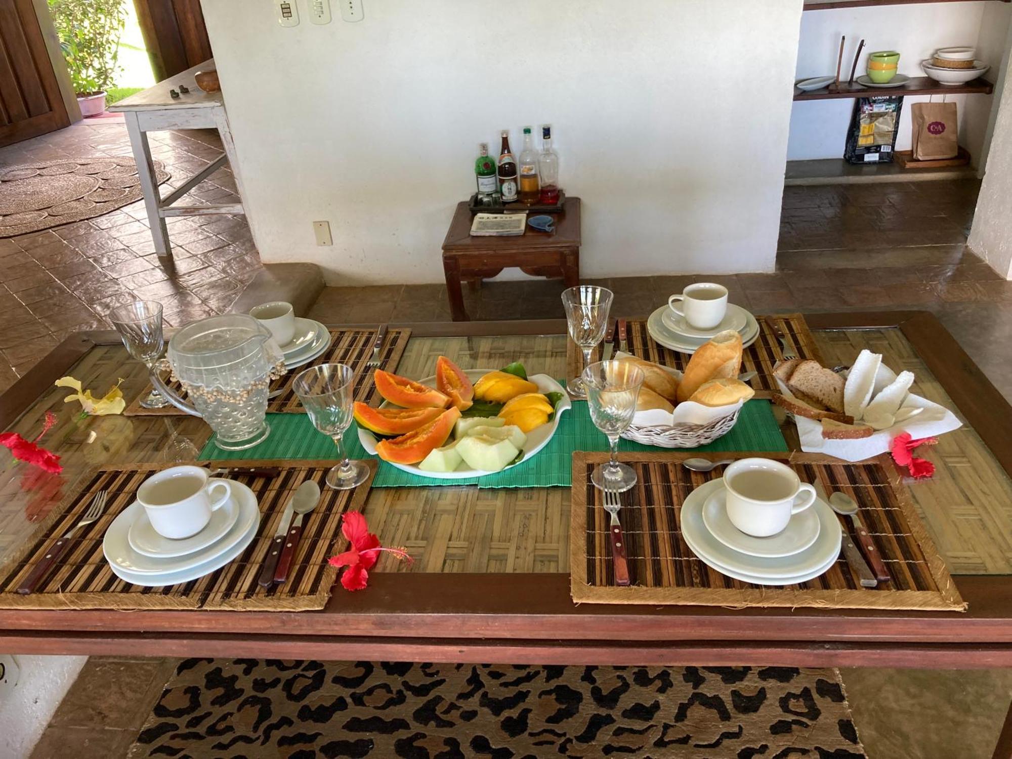 Bed and Breakfast Espelho Bahia Blue House Прая-ду-Эспелью Экстерьер фото