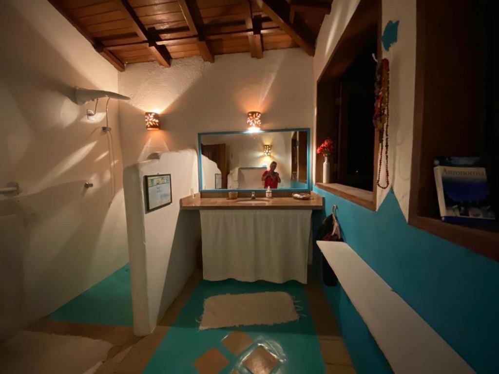 Bed and Breakfast Espelho Bahia Blue House Прая-ду-Эспелью Экстерьер фото